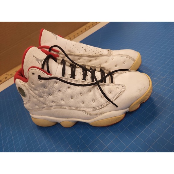 Air Jordan 13 XIII Retro Low White Varsity Red Mens Size 8.5 Sneakers Shoes